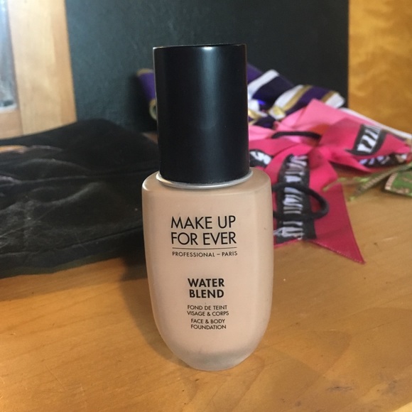 Makeup forever water blend foundation