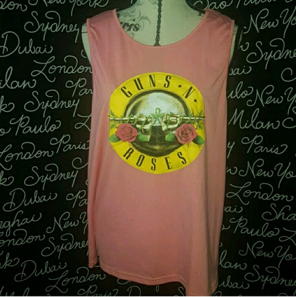 🍒Guns & Roses tank brand new - Picture 3 of 3