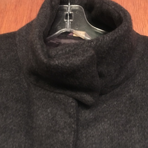 Banana Republic Dark grey wool blend coat - Picture 2 of 4
