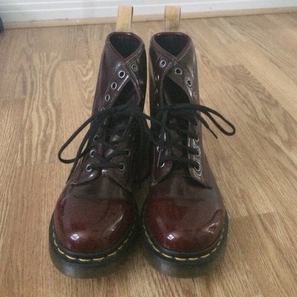Dr. Martens cherry red HARDLY WORN!!