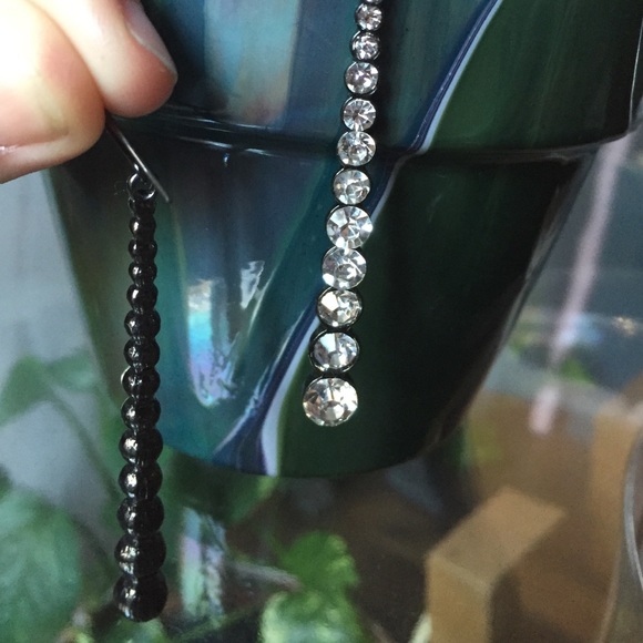 Topshop Earrings - Picture 3 of 3