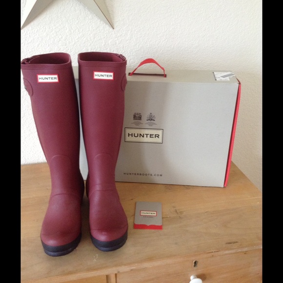 Hunter Shoes - NWT Hunter Rain Boots Slim Two-Tone (Size 7)
