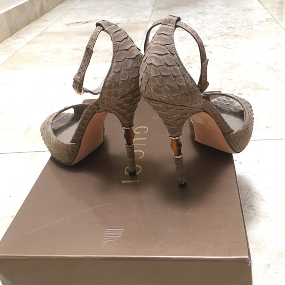Gucci Soft Snakeskin Stiletto Heels in Orig Box! - Picture 3 of 4