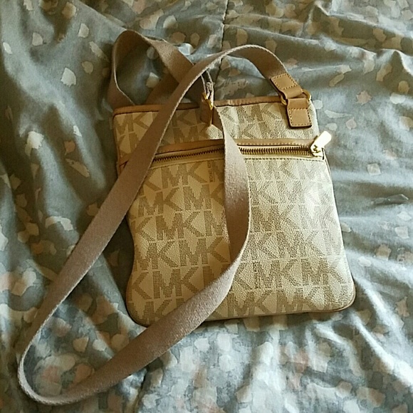 MichaelKors purse