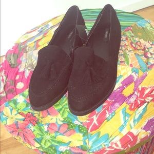 Never worn black loafers with tassels