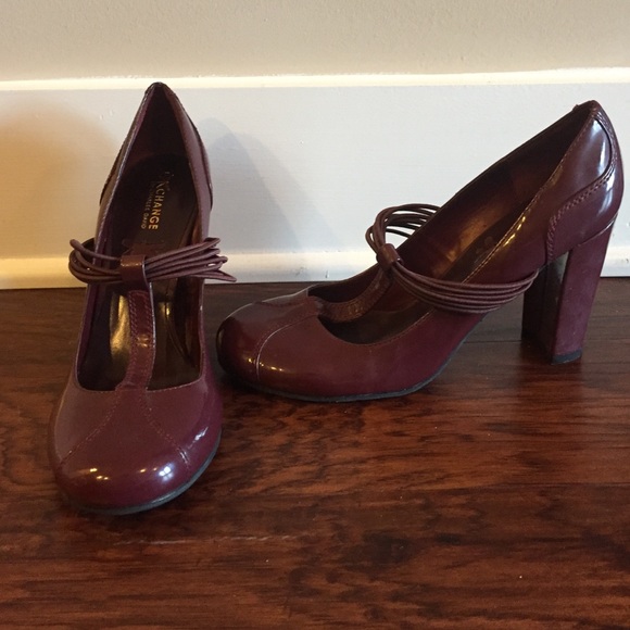 ✨ Charles David Heels