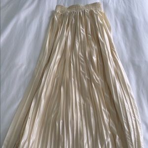 American Apparel accordion skirt