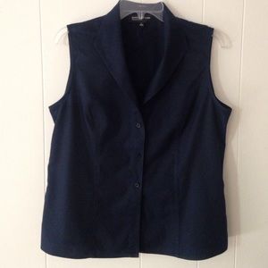 🔹Jones New York Navy blouse🔹