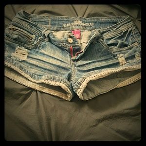 Almost famous jean shorts