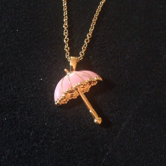 Adorable pink umbrella necklace 🌂