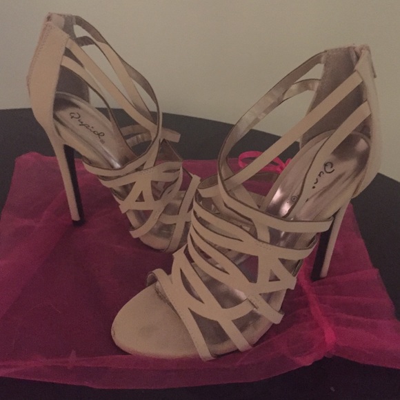 Lola Nude Heels