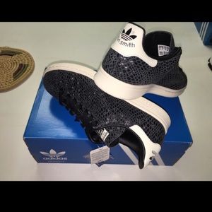 LIMITED EDITION STAN SMITH