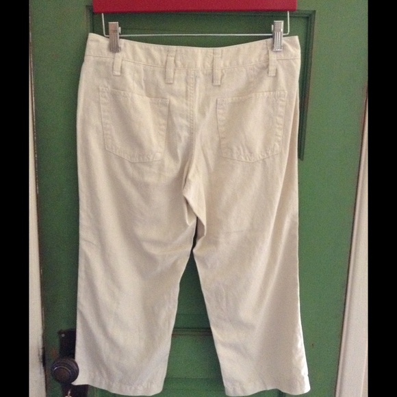 Express Capri Pants - Picture 2 of 4