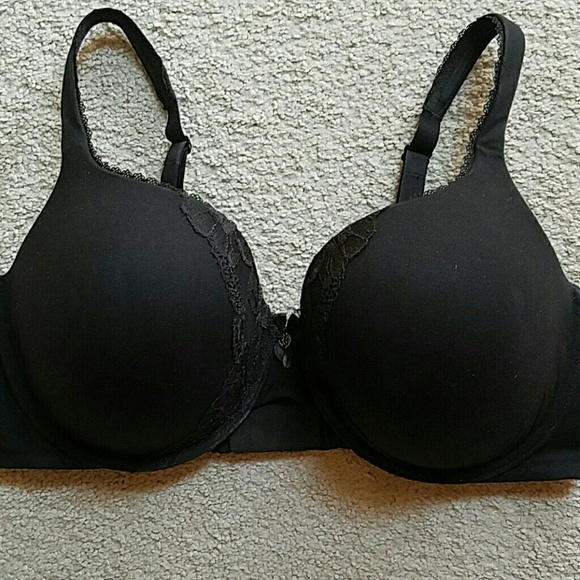 Victoria's Secret bra.