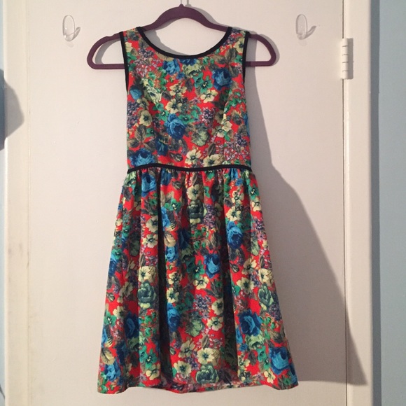 Floral A-line dress with navy piping!