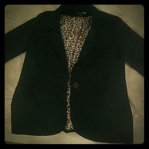 Forever 21 black blazer