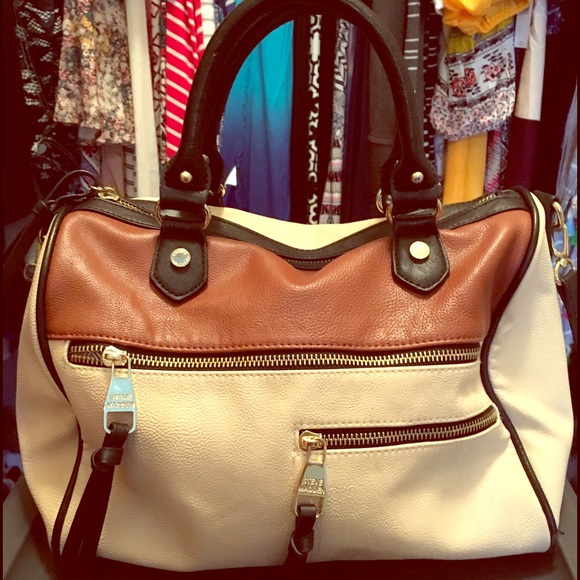 Steve Madden crossbody purse