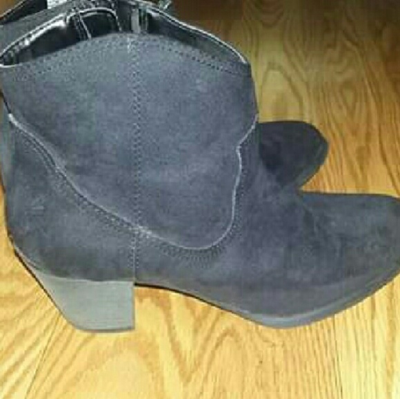 boots size 6