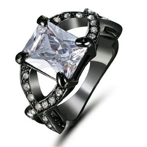 ❌️SOLD 10k Black Gold Filled White Topaz Ring