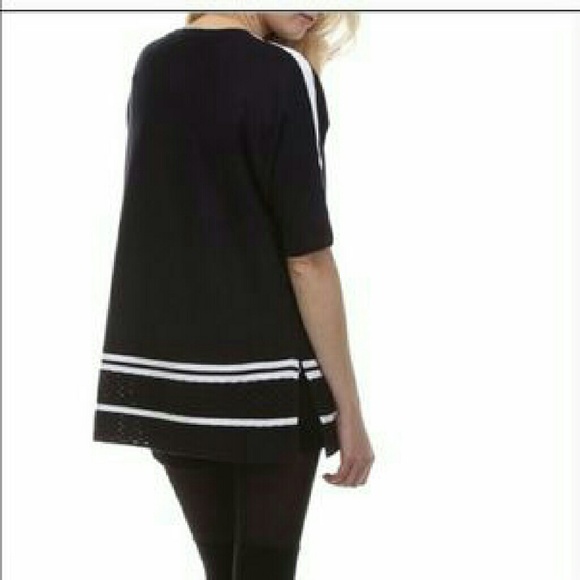 Black Striped Knit Top - Picture 3 of 4