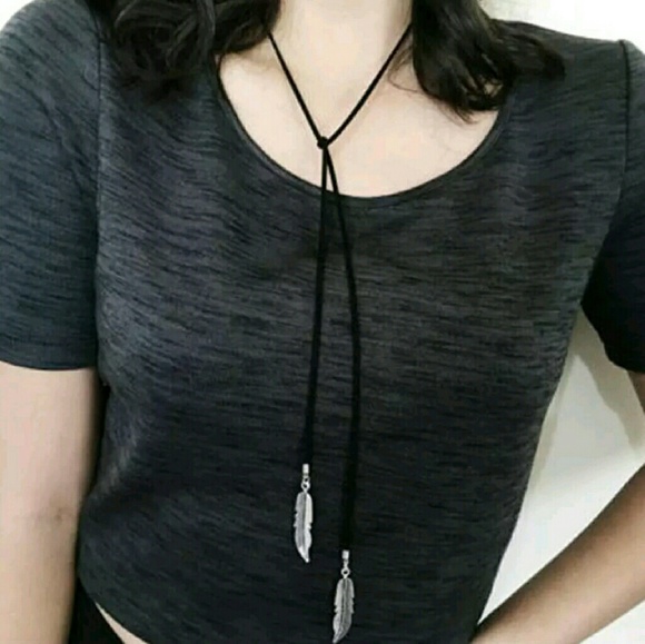 Black Leather Bolo Lariat Choker & Silver Feathers