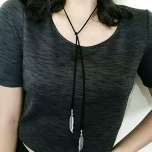 Black Leather Bolo Lariat Choker & Silver Feathers