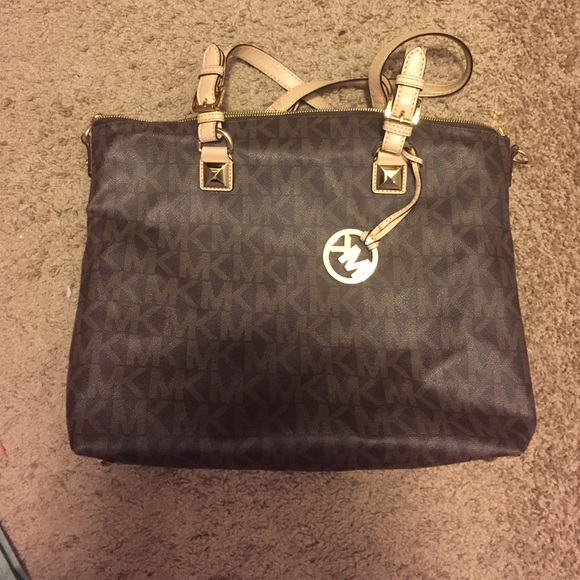 Authentic Michael Kors Purse