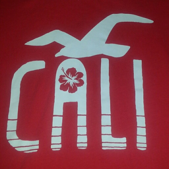 Hollister t shirt!!! - Picture 3 of 4