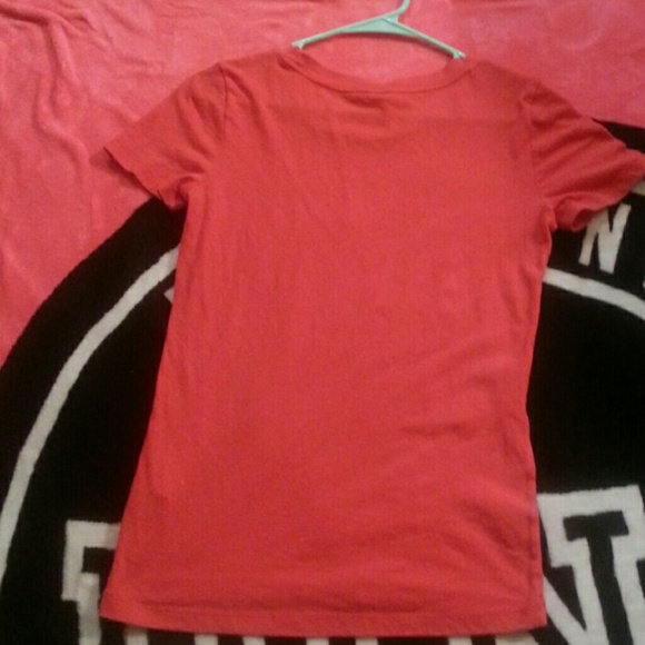 Hollister t shirt!!! - Picture 4 of 4
