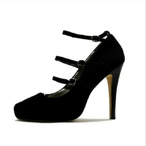 ***$OLD***VINCE CAMUTO shoes black suede ruffle - Picture 3 of 4