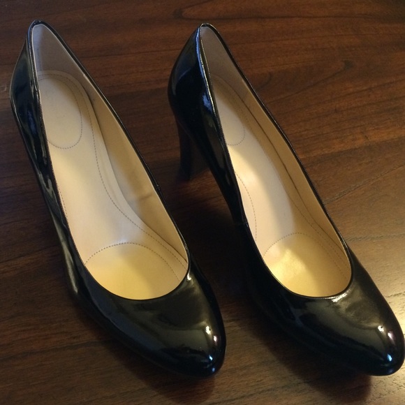 Shoes - 10M
