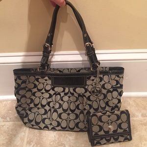 COACH Authentic Pleated Tote Plus Matching Wallet