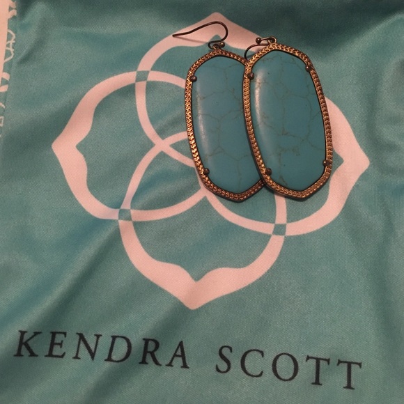 Kendra Scott Jewelry - Kendra Scott Danielle turquoise earrings