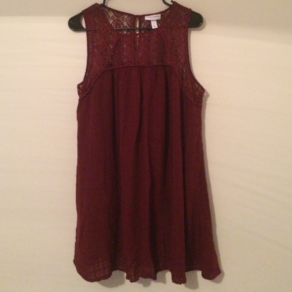 Burgundy lace top maternity dress