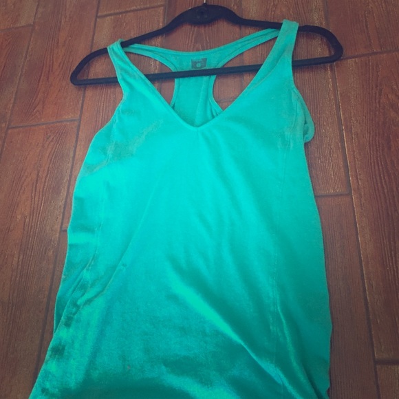 BDG Racerback V-neck Tank - Picture 1 of 3