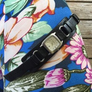 Black leather fossil watch