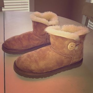 UGGS with button on the side
