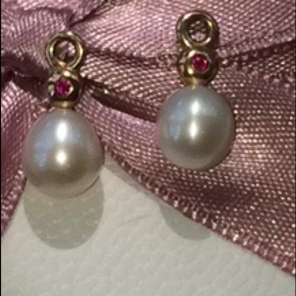 Pandora gold perfection compose earrings
