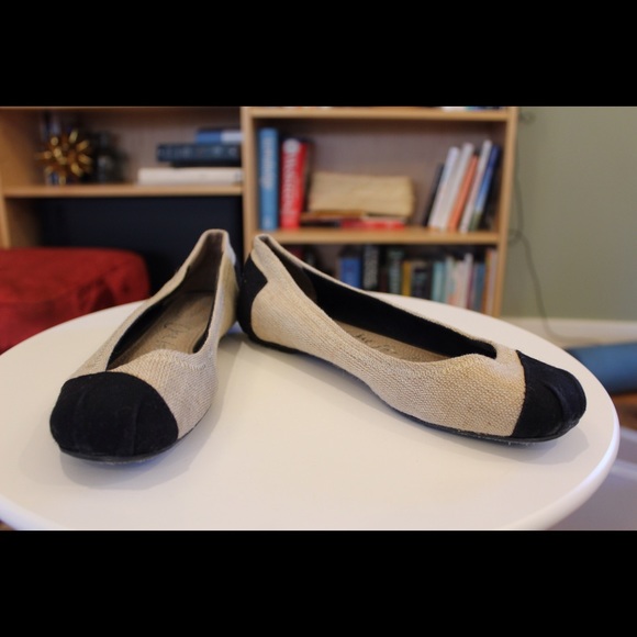 Toms Flats