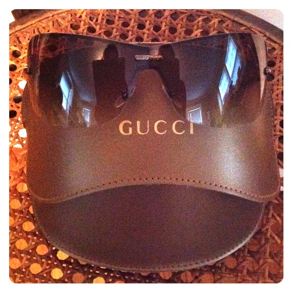 Gucci GG 2772/S Sunglasses