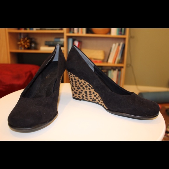 Aerosoles wedges