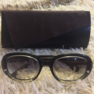 Fendi sunglasses fs5013 001 130 black crystal