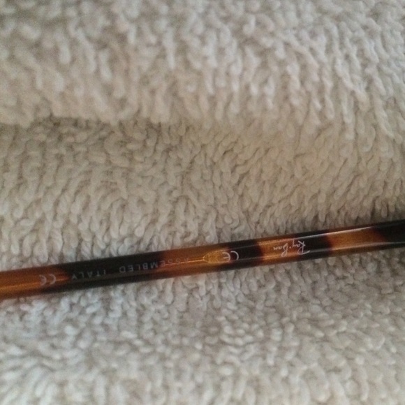 Authentic Ray Bans additional pics