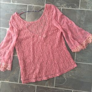 SOLD BUNDLE Rose gimmicks lace top