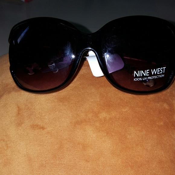 NINE WEST SUNGLASSES ( ON HOLD )