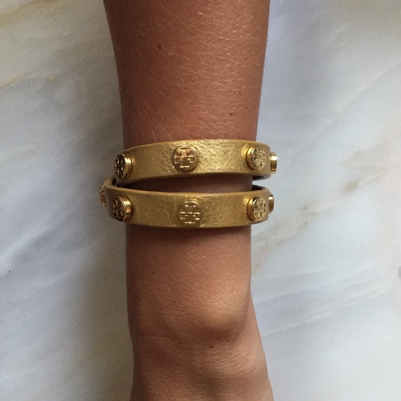 Authentic⚡️Tory Burch Double Wrap Logo Stud