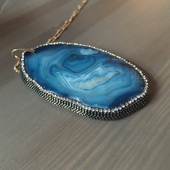 Sapphire Blue Necklace - Picture 4 of 5
