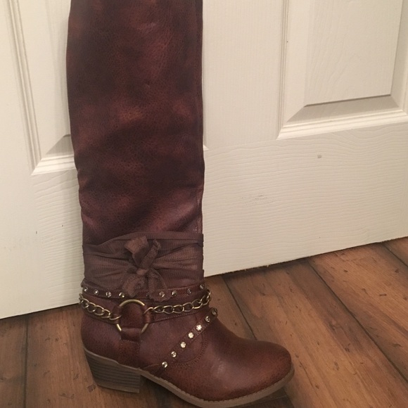 🎉Not Rated🎉Last call NOT RATED - Picture 2 of 4