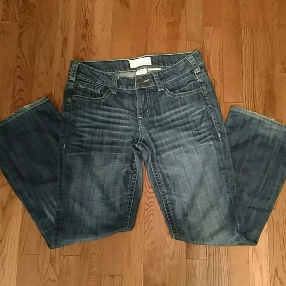 Maurices Ashlyn boot cut size 5/6