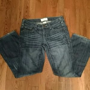 Maurices Ashlyn boot cut size 5/6